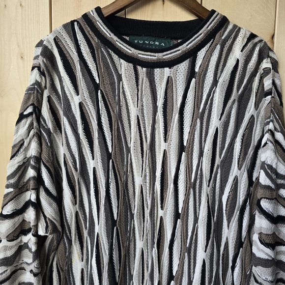 Vintage Tundra Canada Coogi 3D Knit Sweater Mens Large - Picture 2 of 13
